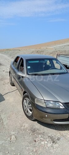 Opel Vectra 1996, 165,260 km - 1.8 l - Bakı