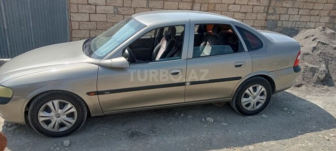 Opel Vectra 1996, 165,260 km - 1.8 l - Bakı