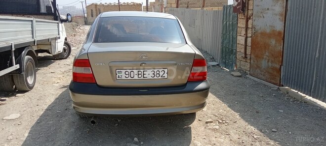 Opel Vectra 1996, 165,260 km - 1.8 l - Bakı