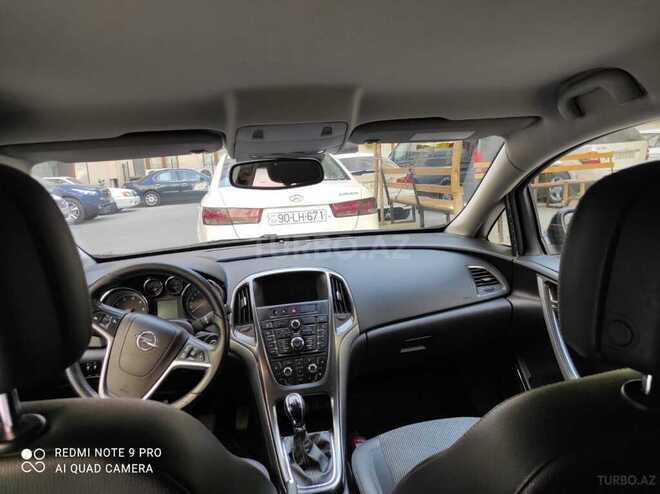 Opel Astra 2011, 208,000 km - 1.3 l - Bakı