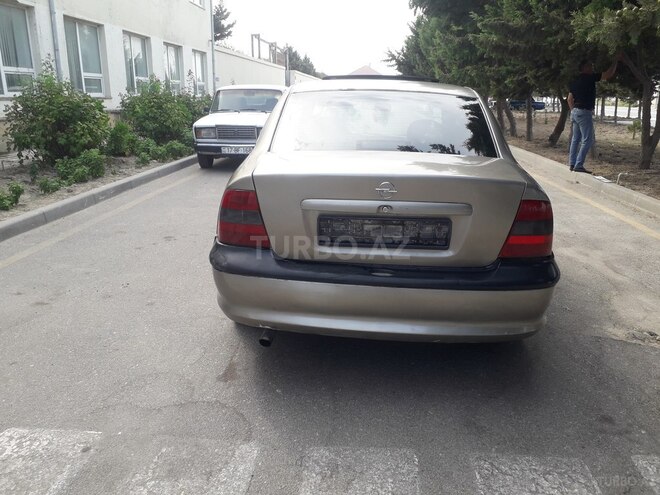 Opel Vectra 1997, 298,755 km - 1.6 l - Sumqayıt