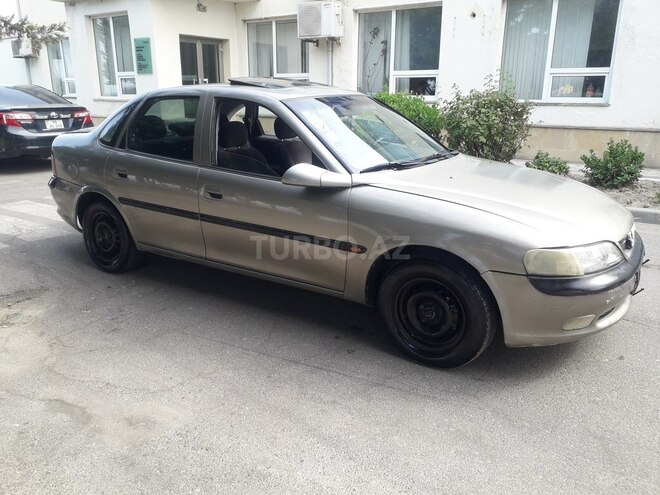 Opel Vectra 1997, 298,755 km - 1.6 l - Sumqayıt
