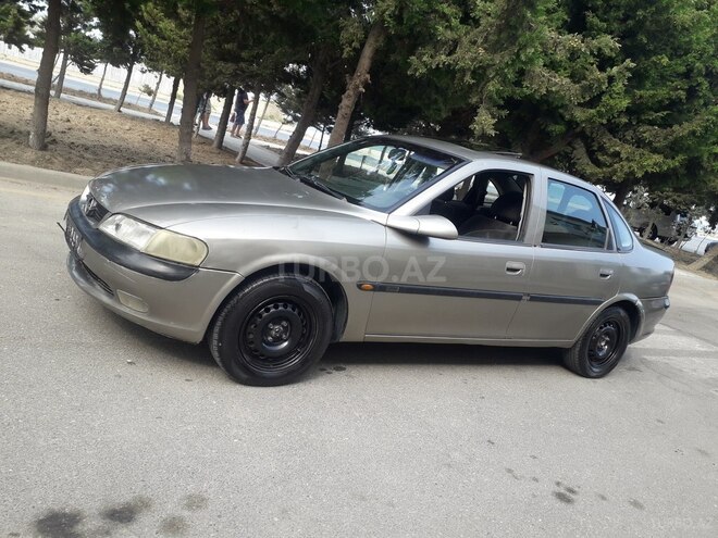 Opel Vectra 1997, 298,755 km - 1.6 l - Sumqayıt