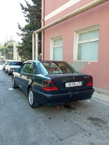 Mercedes C 180 1999, 200,000 km - 1.8 l - Bakı