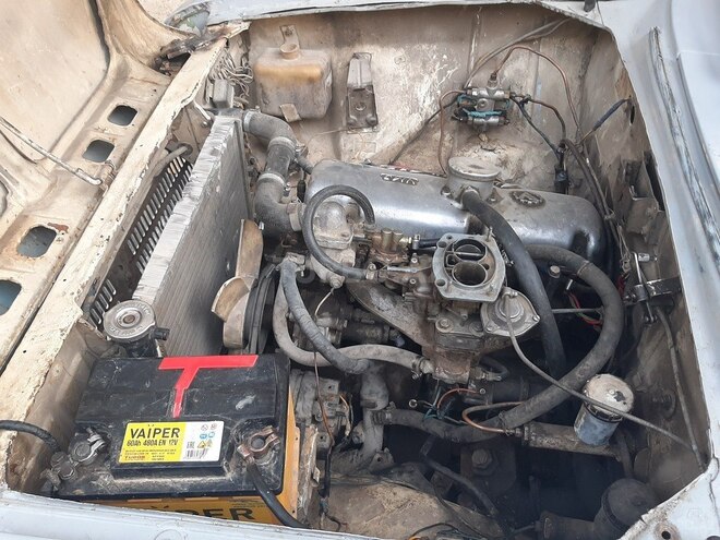 Moskvich 412 1980, 350,000 km - 1.5 l - Şirvan