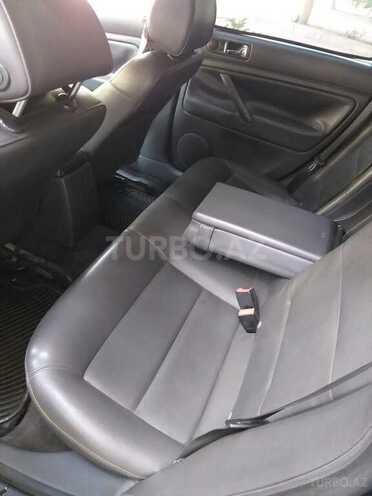 Volkswagen Passat 2004, 324,676 km - 1.8 l - Bakı