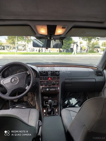Mercedes C 220 1999, 565,200 km - 2.2 l - Bakı