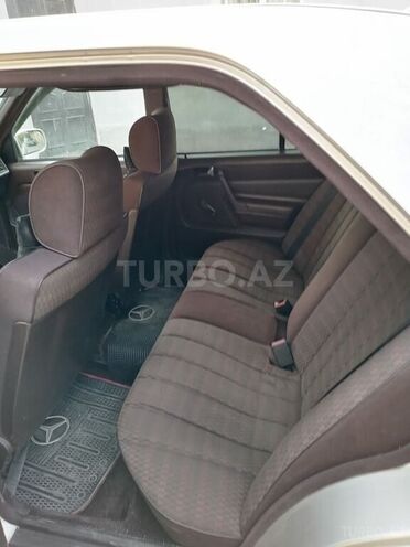 Mercedes 190 1990, 412,115 km - 1.8 l - Bakı