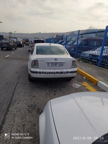 Volkswagen Passat 2000, 351,000 km - 1.8 l - Bakı