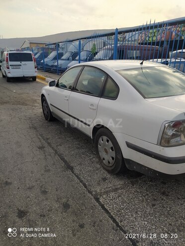 Volkswagen Passat 2000, 351,000 km - 1.8 l - Bakı
