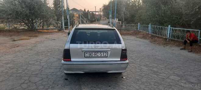 Mercedes C 220 2000, 110,000 km - 2.2 l - Sumqayıt