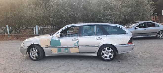 Mercedes C 220 2000, 110,000 km - 2.2 l - Sumqayıt