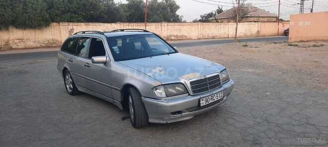 Mercedes C 220 2000, 110,000 km - 2.2 l - Sumqayıt