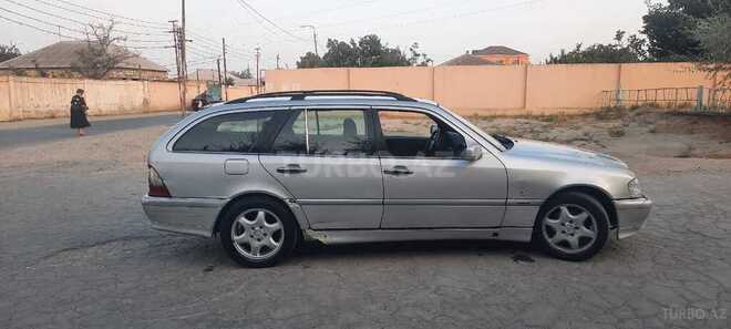 Mercedes C 220 2000, 110,000 km - 2.2 l - Sumqayıt