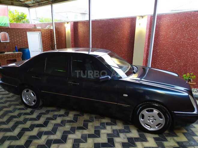 Mercedes E 230 1996, 350,000 km - 2.3 l - Bakı