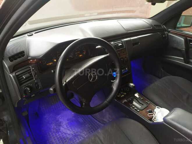 Mercedes E 230 1996, 350,000 km - 2.3 l - Bakı