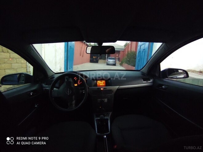 Opel Astra 2006, 348,000 km - 1.3 л - Bakı