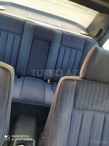 Mercedes E 200 1991, 289,000 km - 2.0 l - Bakı
