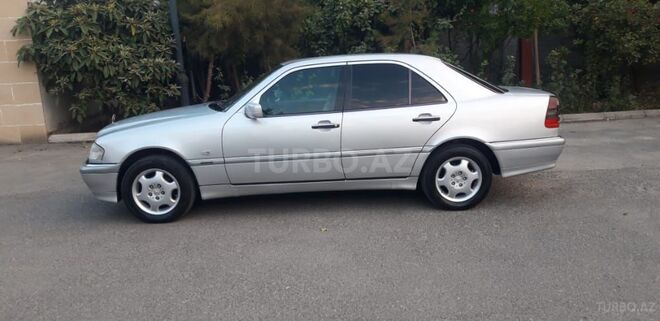 Mercedes C 180 1997, 354,000 km - 1.8 l - Ucar