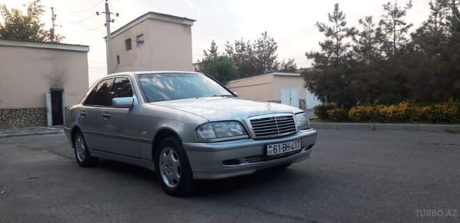 Mercedes C 180 1997, 354,000 km - 1.8 l - Ucar
