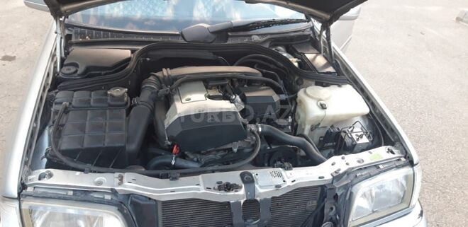 Mercedes C 180 1997, 354,000 km - 1.8 l - Ucar