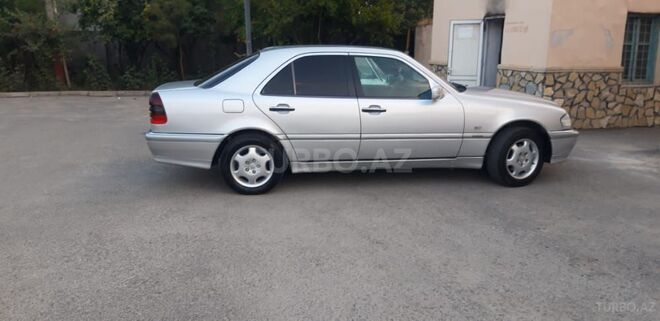 Mercedes C 180 1997, 354,000 km - 1.8 l - Ucar