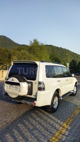 Mitsubishi Pajero 2007, 240,000 km - 0.3 l - Bakı