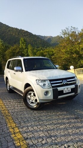 Mitsubishi Pajero 2007, 240,000 km - 0.3 l - Bakı