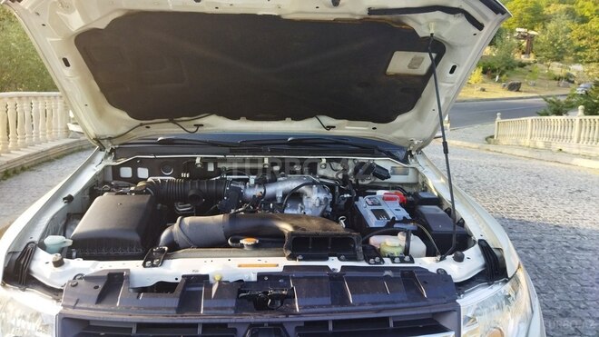 Mitsubishi Pajero 2007, 240,000 km - 0.3 l - Bakı