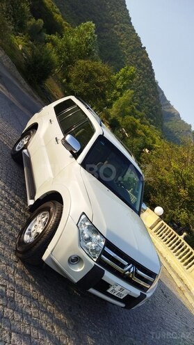 Mitsubishi Pajero 2007, 240,000 km - 0.3 l - Bakı