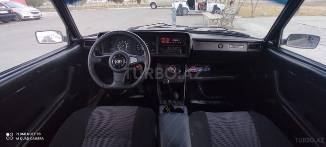 LADA (VAZ) 2107 2002, 4,800 km - 1.6 l - Salyan