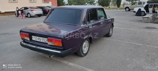 LADA (VAZ) 2107 2002, 4,800 km - 1.6 l - Salyan