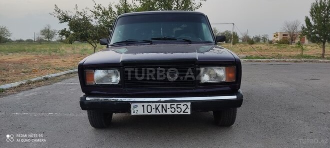 LADA (VAZ) 2107 2002, 4,800 km - 1.6 l - Salyan