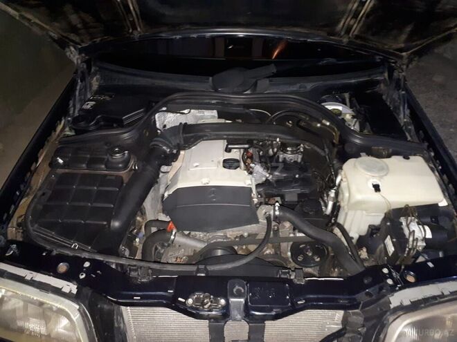 Mercedes C 180 1999, 630,000 km - 1.8 l - Bakı