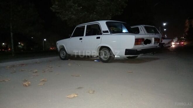 LADA (VAZ) 2107 1982, 355,600 km - 1.6 l - Astara