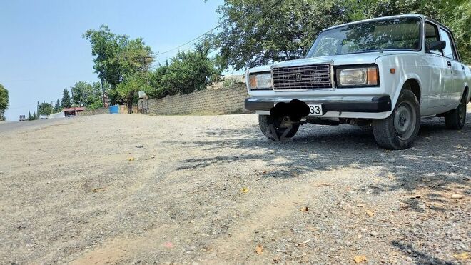 LADA (VAZ) 2107 1982, 355,600 km - 1.6 l - Astara