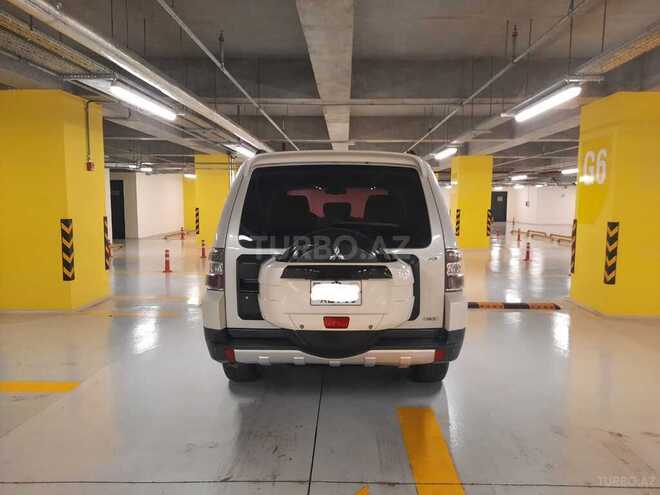 Mitsubishi Pajero 2007, 212,000 km - 3.0 l - Gəncə