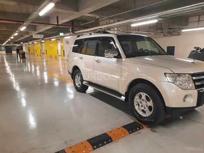 Mitsubishi Pajero 2007, 212,000 km - 3.0 l - Gəncə