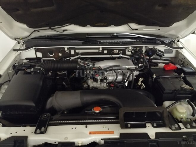 Mitsubishi Pajero 2010, 56,000 km - 3.5 l - Bakı