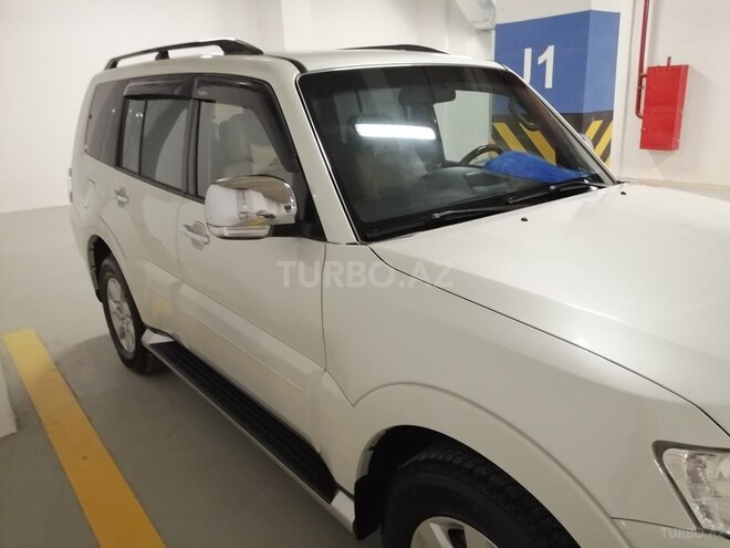 Mitsubishi Pajero 2010, 56,000 km - 3.5 l - Bakı