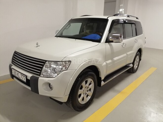Mitsubishi Pajero 2010, 56,000 km - 3.5 l - Bakı