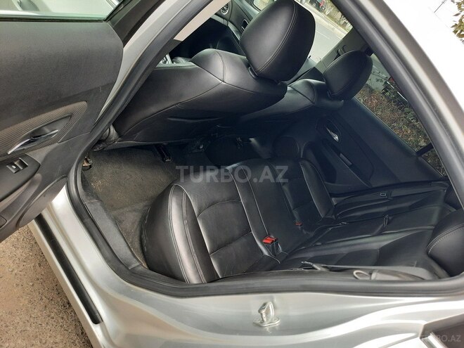 Chevrolet Cruze 2013, 138,000 km - 1.4 l - Quba