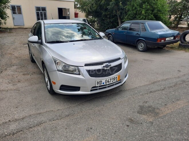 Chevrolet Cruze 2013, 138,000 km - 1.4 l - Quba
