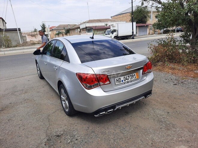 Chevrolet Cruze 2013, 138,000 km - 1.4 l - Quba