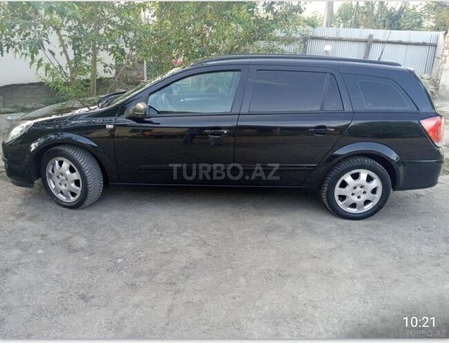 Opel Astra 2006, 18,700 km - 1.4 л - Ucar