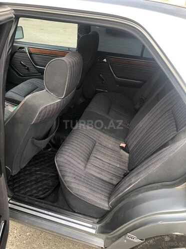 Mercedes E 200 1990, 387,000 km - 2.0 l - Bakı