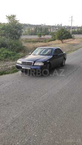 Mercedes C 180 1994, 334,000 km - 1.8 л - Quba