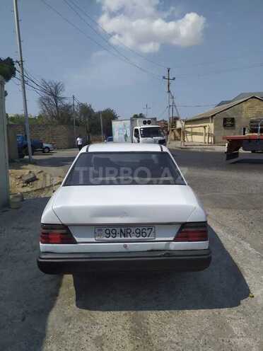 Mercedes E 200 1988, 247,123 km - 2.0 l - Bakı
