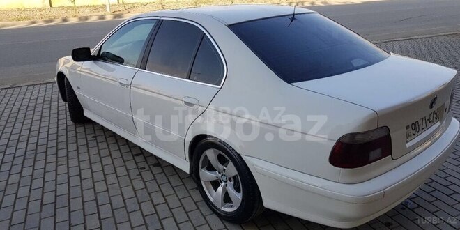 BMW 528 1999, 280,000 km - 2.8 l - Bakı