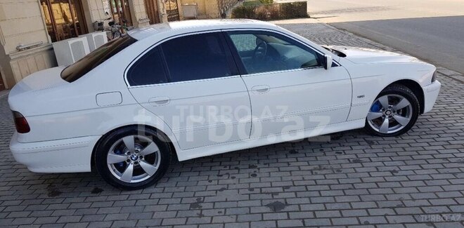 BMW 528 1999, 280,000 km - 2.8 l - Bakı